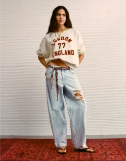 AE Strigid Low-Rise Baggy Barrel Jean Skylight