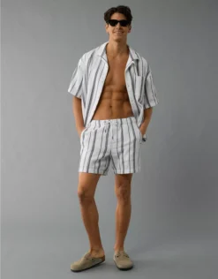 AE 7" Lived-In Trekker Short White