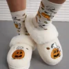 AE Snoopy Pumpkin Scuff Slipper Ivory