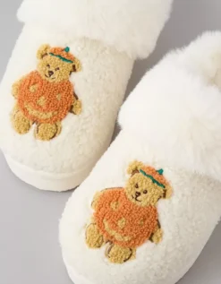 AE Pumpkin Teddy Bear Scuff Slipper Ivory -American Eagle Fashion 4412 6946 161 d1