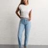 AE Strigid Curvy Mom Jean Faded Ways