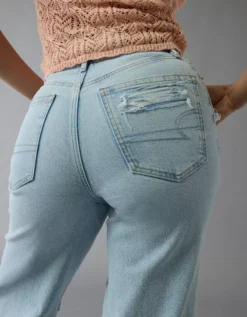 AE Strigid Curvy Ripped Super High-Waisted Baggy Straight Jean Ultra Light Crackle -American Eagle Fashion 4436 5699 863 d2