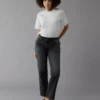 AE Stretch Curvy Straight Jean Black Slash