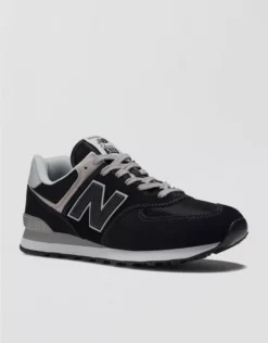 New Balance Men's 574 Sneaker Black