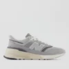 New Balance Men's 997R Sneaker Heather Gray