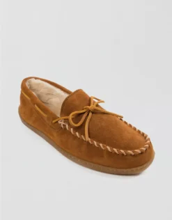 Minnetonka Pile-Lined Hardsole Slipper Brown