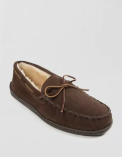 Minnetonka Pile-Lined Hardsole Slipper Chocolate