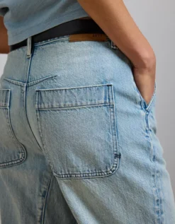 AE77 Premium Pleated Barrel Jean Light Wash -American Eagle Fashion 7302 4590 915 d2