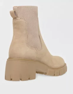 Steve Madden Women's Hayle Platform Chelsea Boot Sand -American Eagle Fashion 7411 5962 209 d1