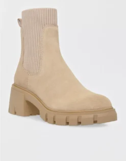 Steve Madden Women's Hayle Platform Chelsea Boot Sand