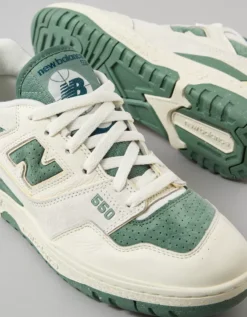 New Balance 550 Sneaker Green -American Eagle Fashion 7412 6840 300 d1