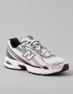 New Balance Women's 740 Sneaker Burgundy