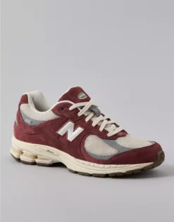 New Balance Women's 2002R Sneaker Burgundy