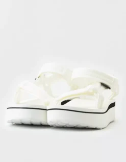 Teva Women's Flatform Universal Mesh Print Sandal 5 Teva Women's Flatform Universal Mesh Print Sandal -American Eagle Fashion 7413 4673 100 d1